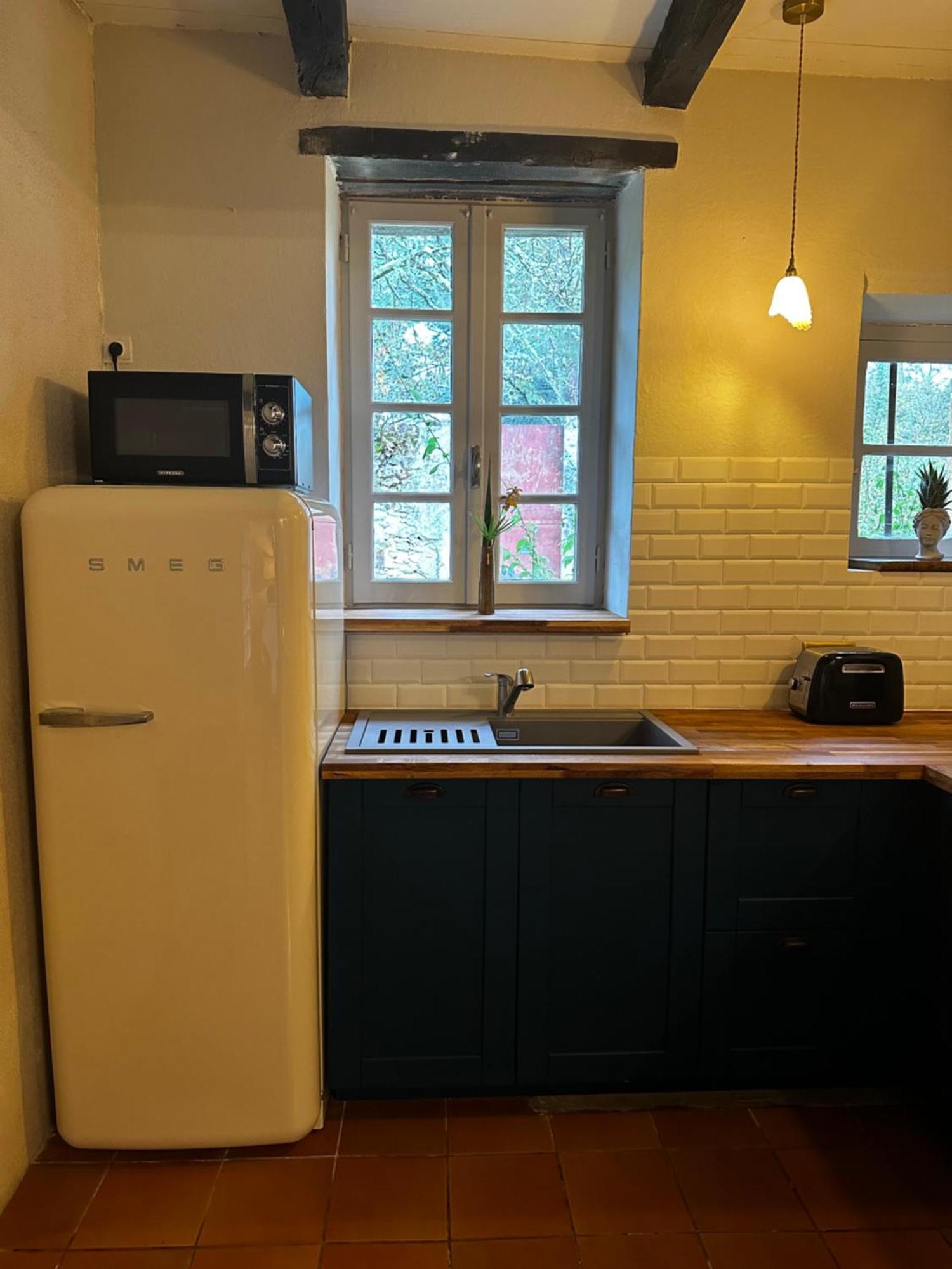 Maurens  The Snug Houseヴィラ エクステリア 写真